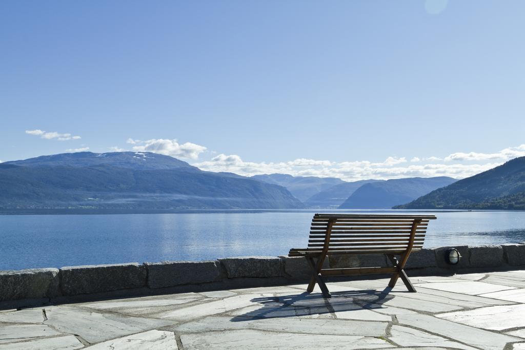 Kviknes Hotel Balestrand Εξωτερικό φωτογραφία