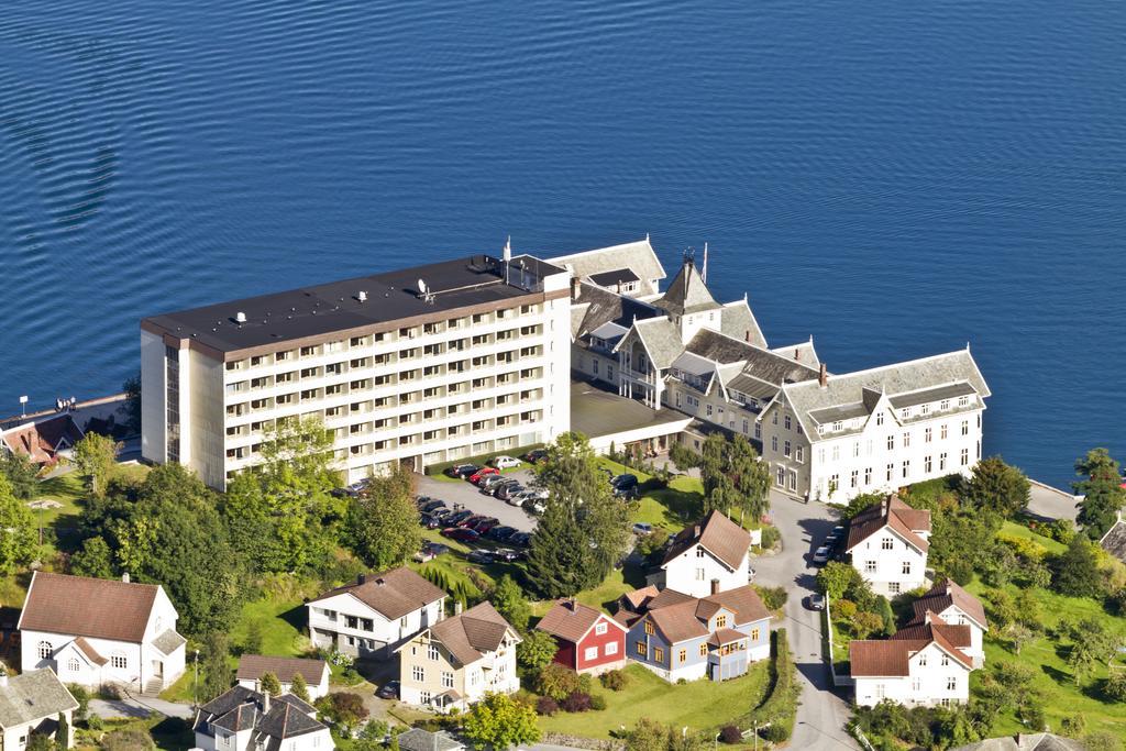 Kviknes Hotel Balestrand Εξωτερικό φωτογραφία